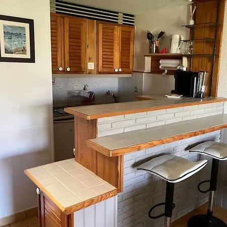 Petite Maison Avec Piscine Entre Et Montagne Tourrettes