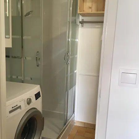 Petite Maison Avec Piscine Entre Et Montagne * Tourrettes